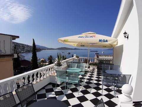 Patio, Balcony/Terrace