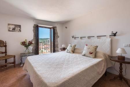 The Tower House with a gorgeous terrace House in Bosa