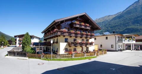Albert'n Haus Apartment hotel in Trentino-South Tyrol