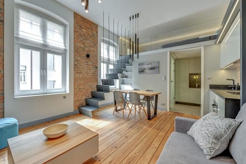 Kitchen or kitchenette, Living room, Seating area, Dining area, Bedroom