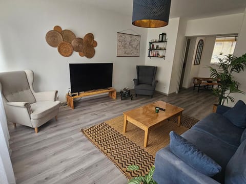 Le Regent City of Design Apartment in Saint-Étienne