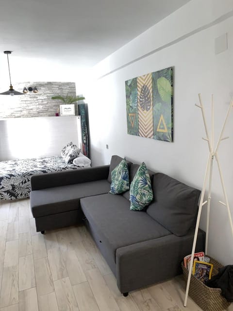Sol Ohana Apartamento Boutique Apartment in Torremolinos