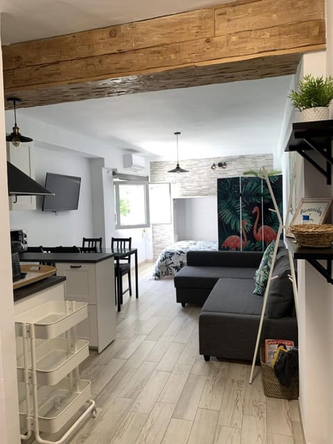 Sol Ohana Apartamento Boutique Apartment in Torremolinos