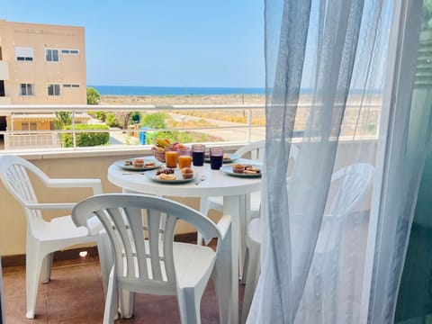 View (from property/room), Sea view, Breakfast