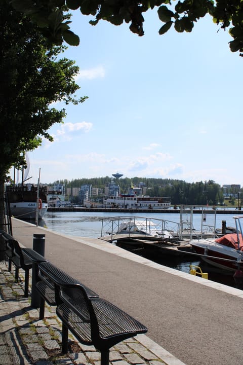 Sonaatti Studio - best lake view Apartment in Finland