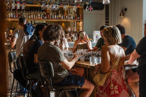 Restaurant/places to eat, Lounge or bar, Evening entertainment