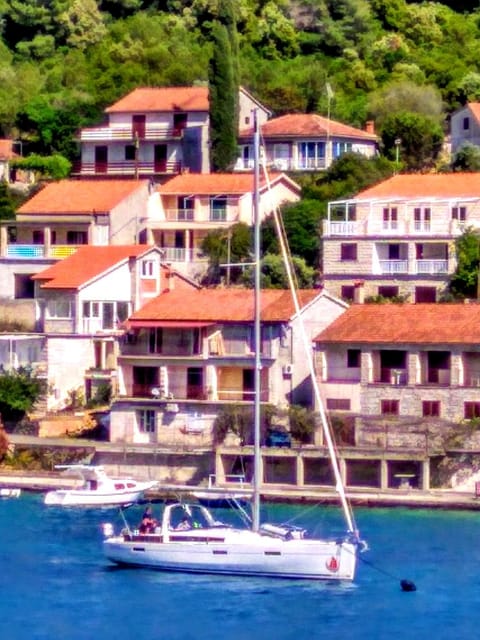 Property building, City view