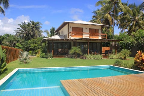 Property building, Day, Garden, Garden view, Pool view, Swimming pool