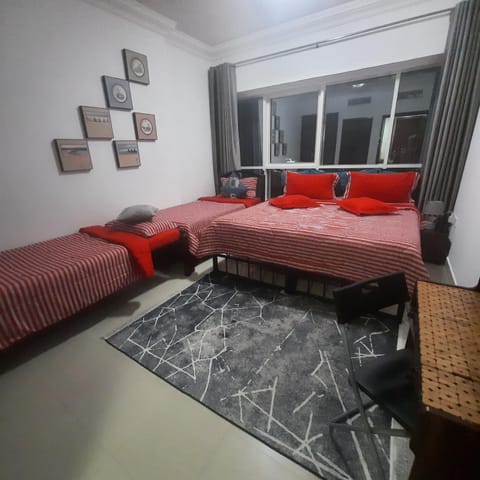 Dormitory Room for Family or Group of Travelers Apartment in Al Sharjah