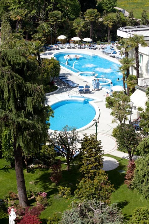Garden, Swimming pool