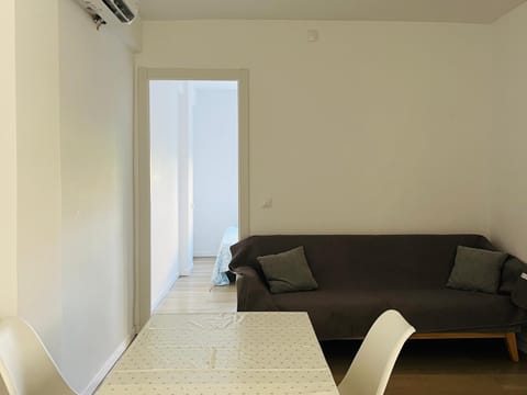 Bueno, bonito y barato Apartment in Malaga