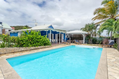 Pool view, Swimming pool, Swimming pool, sunbed
