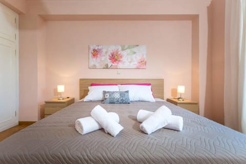 Photo of the whole room, Decorative detail, Bedroom