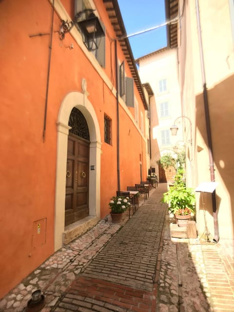 camere della vecchia posta Bed and Breakfast in Trevi