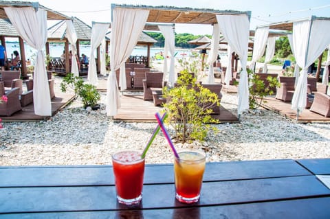 Lounge or bar, Beach, Area and facilities