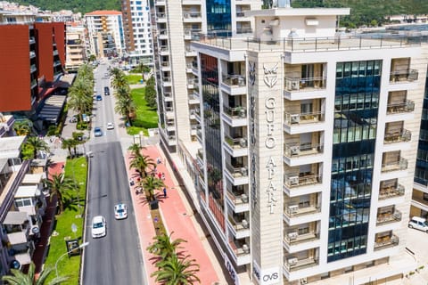Nearby landmark, Restaurant/places to eat, Facade/entrance, Neighbourhood, Bird's eye view, Beach, City view, Supermarket/grocery shop, Shopping Area