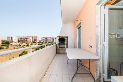 BBQ facilities, Balcony/Terrace