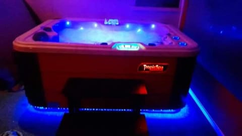 Desire House in Les Vans