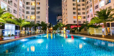 Property building, Swimming pool