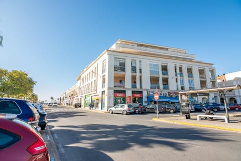 Property building, Facade/entrance, Off site