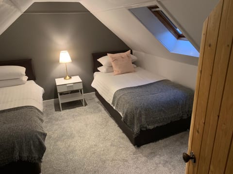 Heatherland Cottage House in Scotland