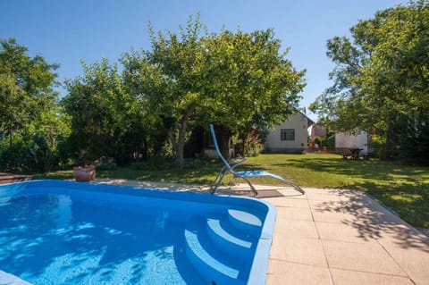 Summer, Swimming pool