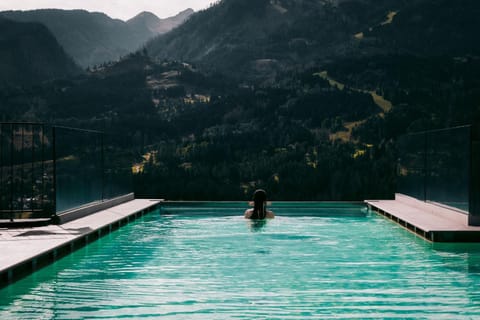 Spa and wellness centre/facilities, Mountain view, Pool view, Swimming pool