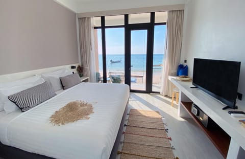 TV and multimedia, Sea view, Sea view