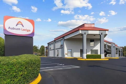 Property building, Facade/entrance, Day, Property logo or sign, View (from property/room), Time of day, Parking
