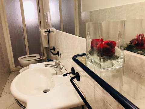 Cinque terre SUITE Apartment in La Spezia