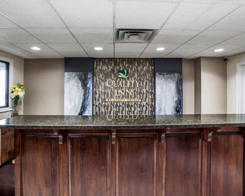 Lobby or reception, On site