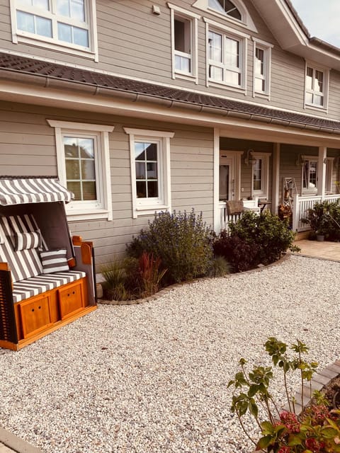 Woodhaus Appartement Apartment in Cologne