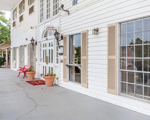 Property building, On site