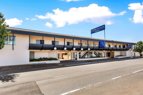 Property building, On site
