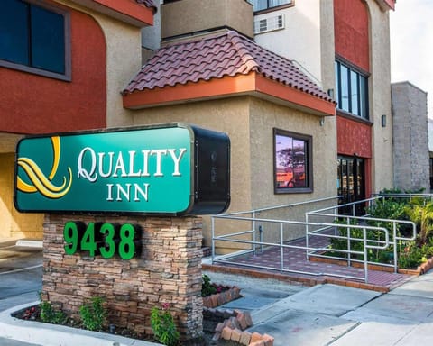 Property building, On site