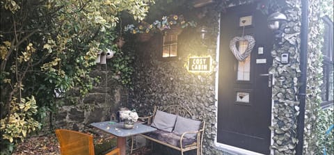 BELFAST COSY CABIN Cabin in Belfast