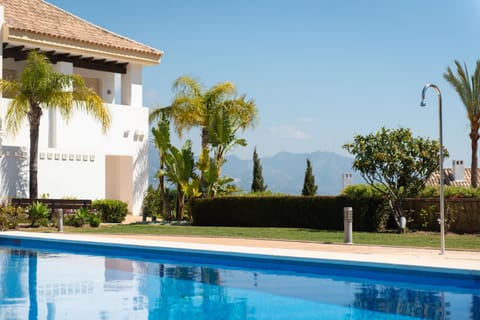 Garden, Swimming pool