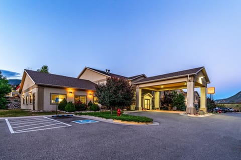 Property building, Natural landscape