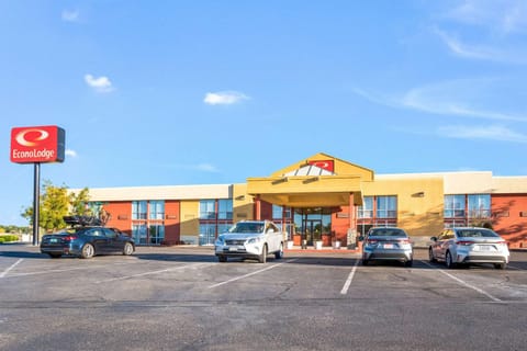 Property building, On site