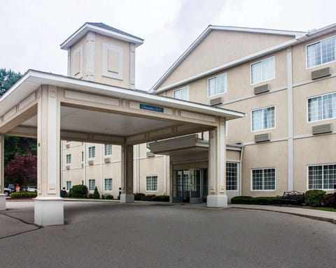Property building, On site