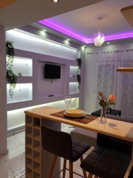 Kitchen or kitchenette, Lobby or reception, Dining area, Communal kitchen