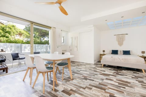 Balcony/Terrace, Living room, Dining area