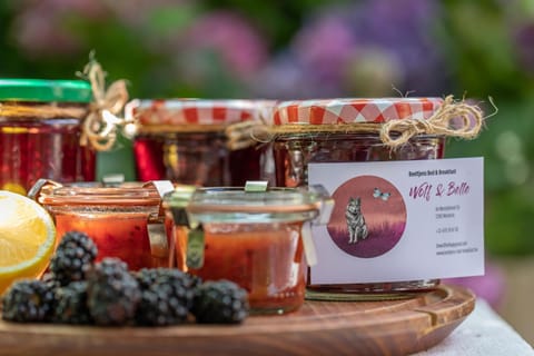 Beeltjens B&B: Wolf&Belle Bed and Breakfast in Flanders