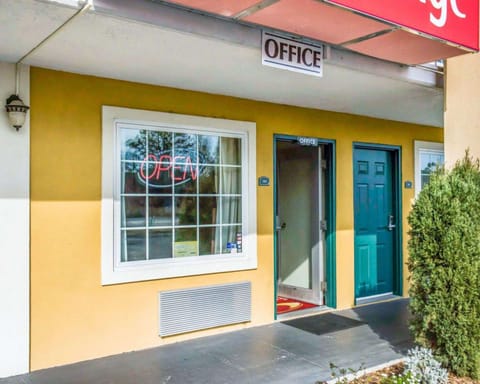 Property building, On site