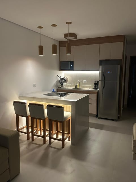 Kitchen or kitchenette, Dining area, oven, stove