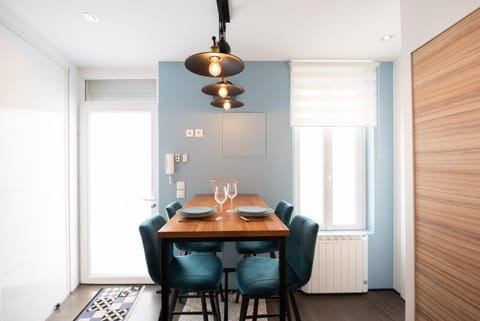 Maison triplex JJ - Ecrin verdoyant au coeur de Lyon Bed and Breakfast in Lyon