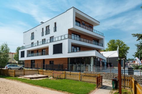 Property building, Facade/entrance, Floor plan