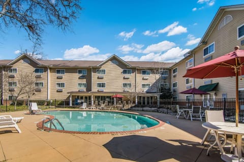 On site, Pool view, Swimming pool