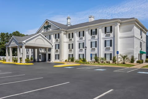 Property building, Day, Parking