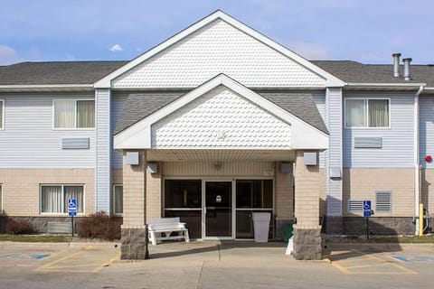 Property building, On site